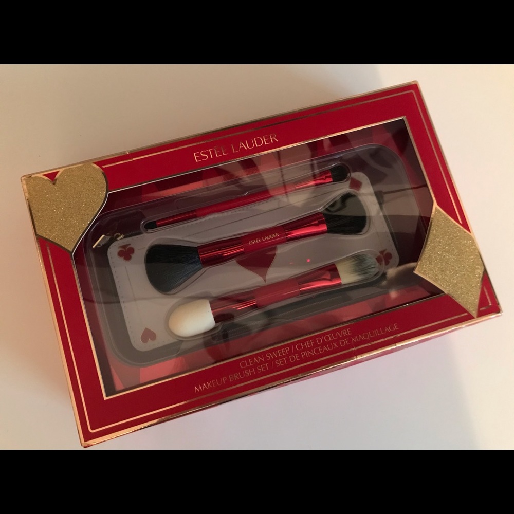 Estee Lauder brush set